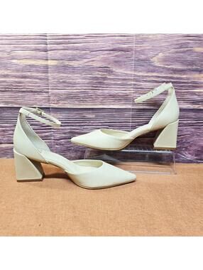 Vince Camuto Soren Pointed Toe Pumps Heels Cream Women’s 6.5